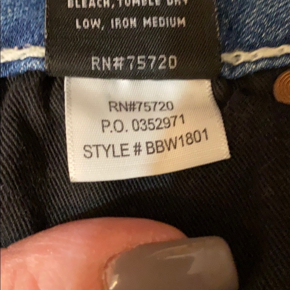 Used Jeans - Picture 6 of 6